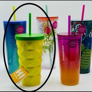 New✨Starbucks HAWAII EXCLUSIVE Pineapple Tumbler